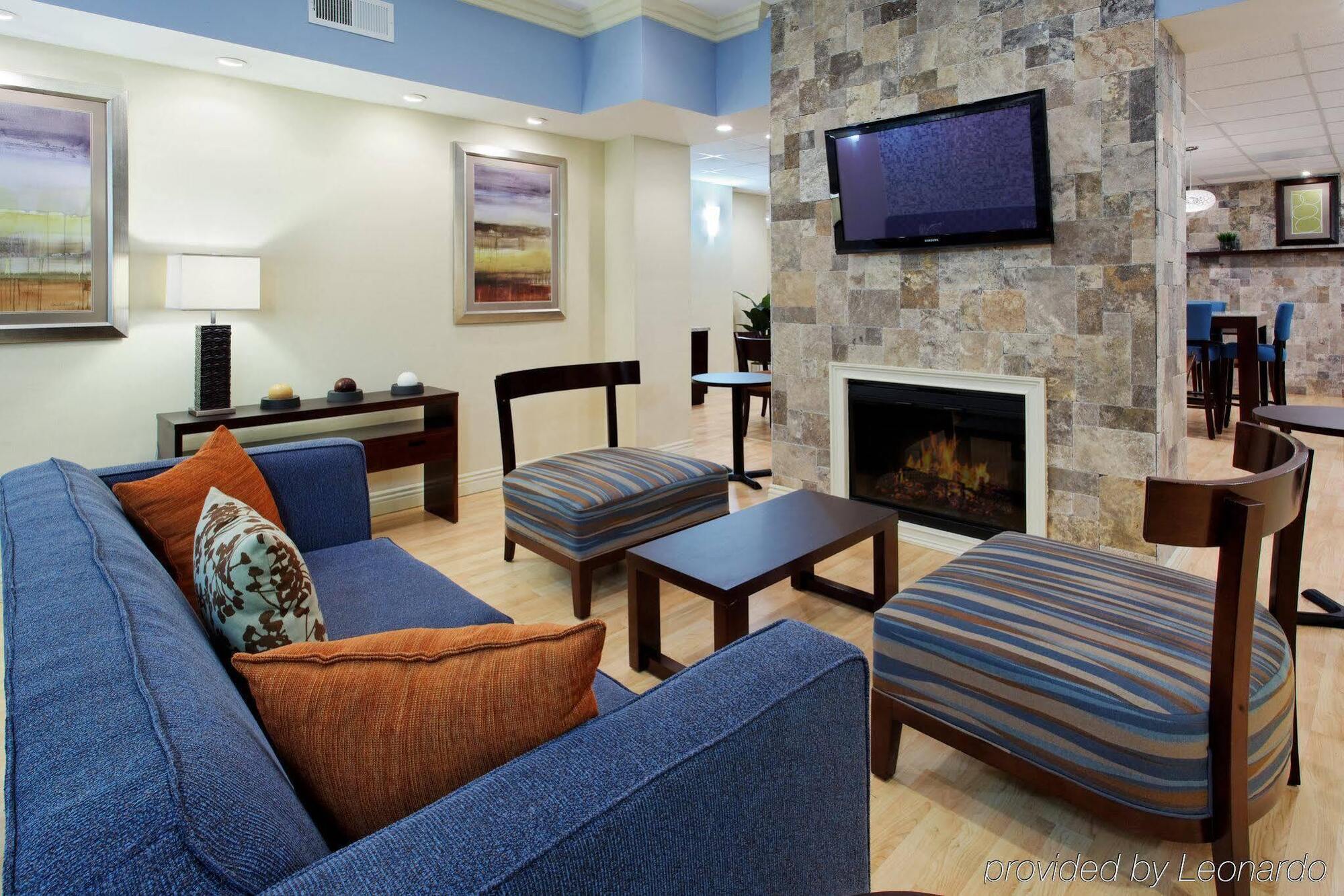 Holiday Inn Express Benicia By Ihg Exterior photo
